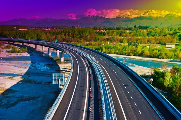 Modern motorväg — Stockfoto