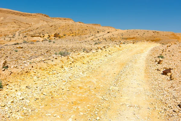 Onverharde weg — Stockfoto