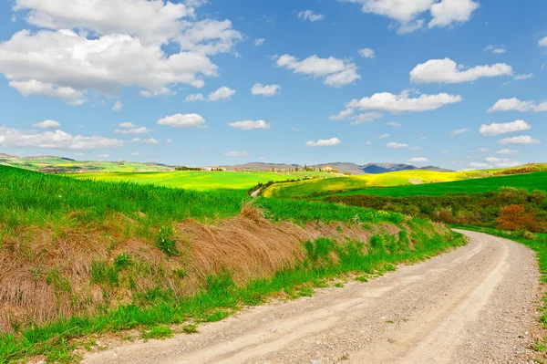 Toprak yol