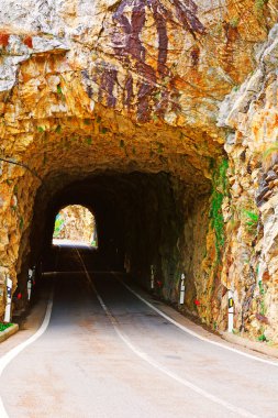tünel 