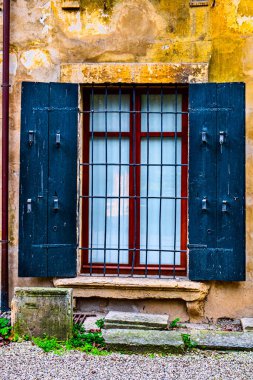 İtalyan pencereleri güzellik, işlevsellik ve performansın yeni ve eski ufuklarıdır