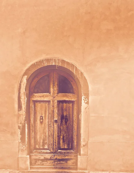 Ιταλικές Πόρτες Είναι Ένας Συνδυασμός Της Αρχαίας Ομορφιάς Και Της — Φωτογραφία Αρχείου