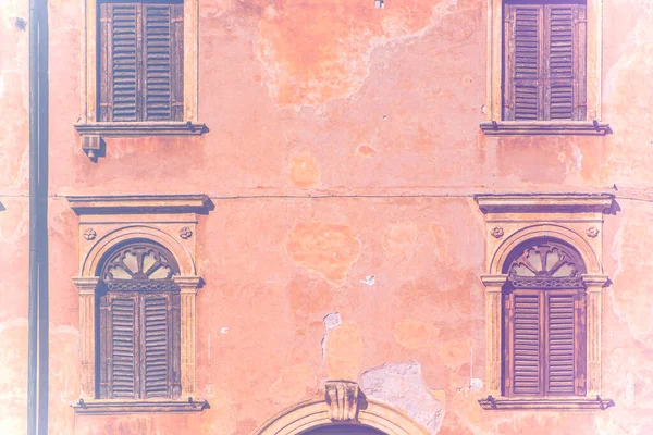 Italian Windows New Old Horizons Beauty Functionality Performance Faded Color — Stock Photo, Image