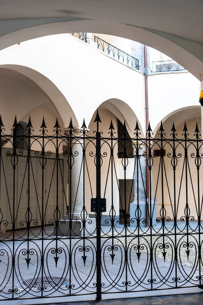 Гарна Залізна Решітка Бергамо Італія Всюди Церквах Громадських Будівлях Приватних — стокове фото