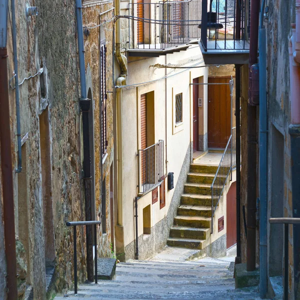 Ulice Jako Schodiště Italském Středověkém Městě — Stock fotografie