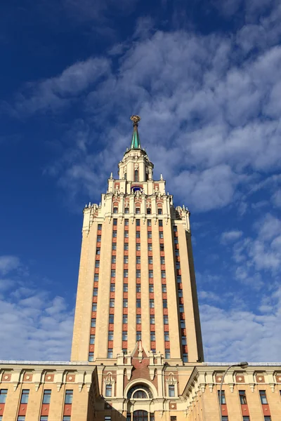Zabytkowy budynek w Moskwie — Zdjęcie stockowe