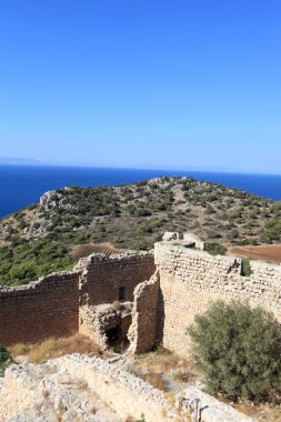monolithos kale Harabeleri