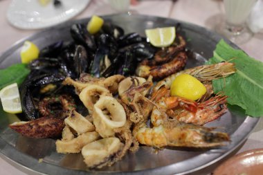 seefood plaka üzerinde