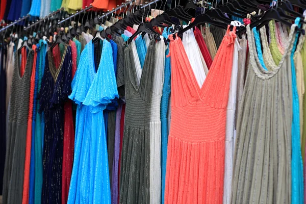 Summer dresses at market — Stock Photo, Image