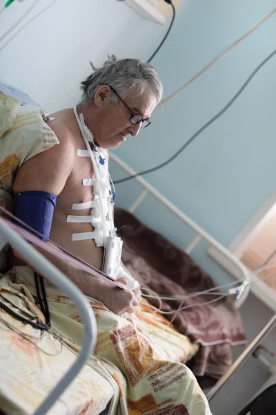 Person after heart surgery — Stock Photo, Image