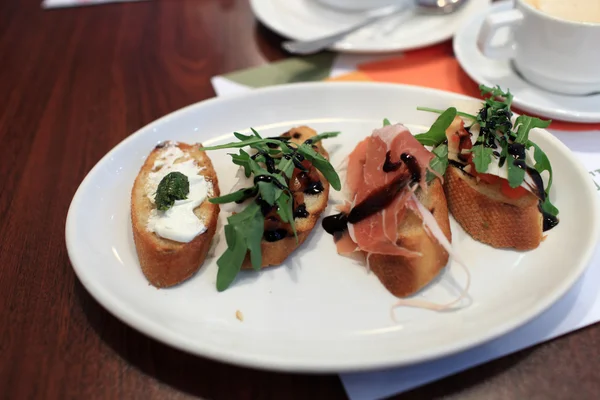 Τέσσερις bruschettas — Φωτογραφία Αρχείου