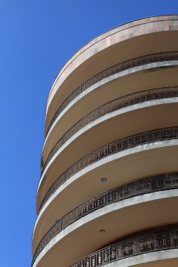 yuvarlak binanın bir parçası