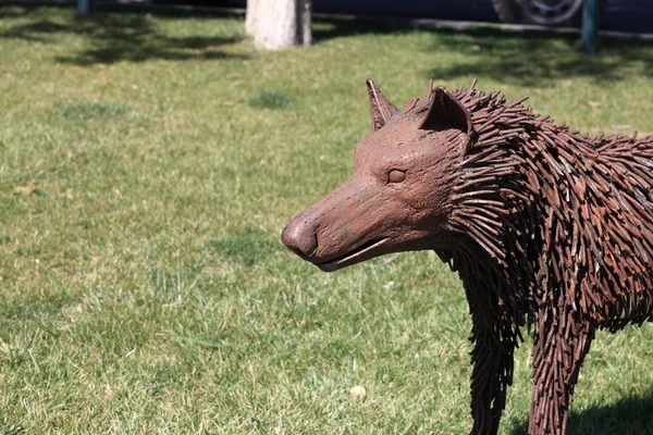 Sculptuur van wolf — Stockfoto