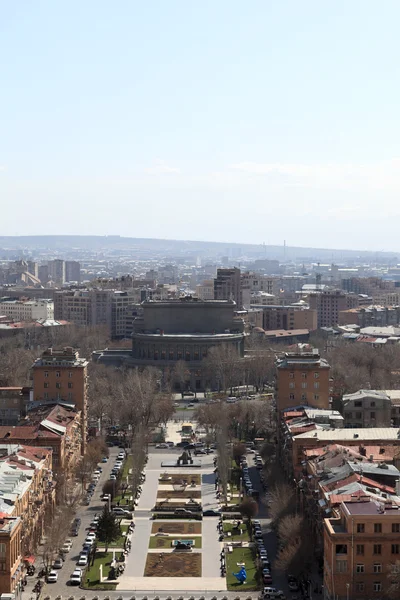 Art arda sıralı Erivan'ın manzarası — Stok fotoğraf