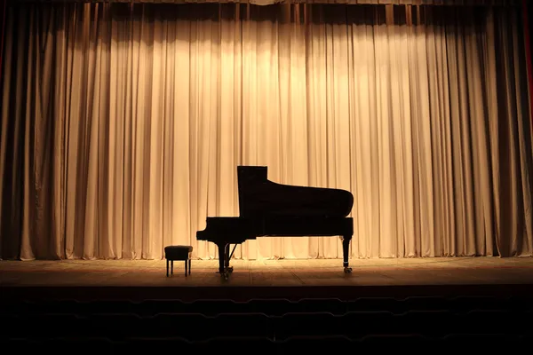 Grand piano Stok Gambar