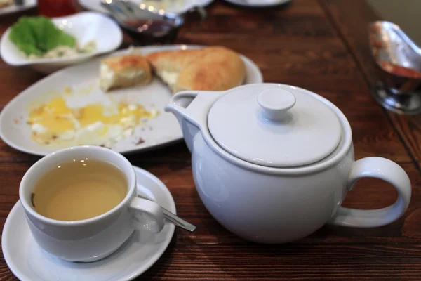 White teapot — Stock Photo, Image