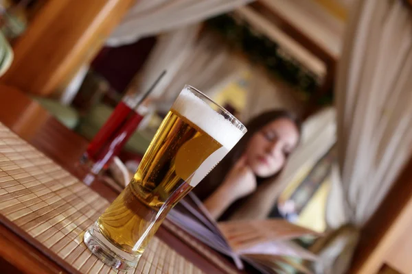 Glass of ale — Stock Photo, Image