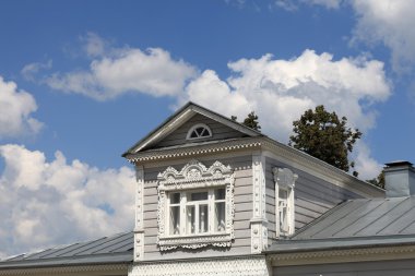 Tavan ahşap ev