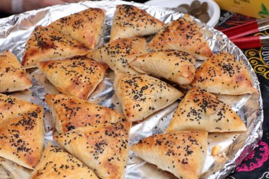 Özbek ekmek ruloları
