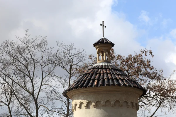Topo da torre do cemitério de Vysehrad — Fotografia de Stock
