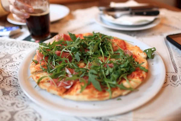 Pizza with meat and arugula — Stock Photo, Image