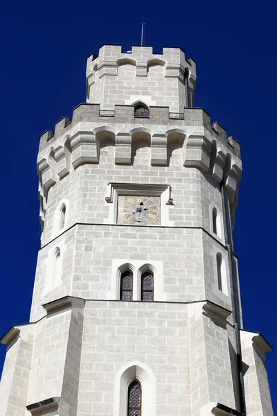 Szczegóły wieża zamku w miejscowości Hluboká nad vltavou — Zdjęcie stockowe