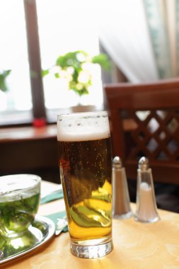 bira lager bira bardağı