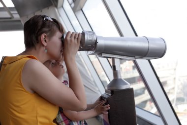 Anne ile oğlu ödeme dürbün arıyorsunuz