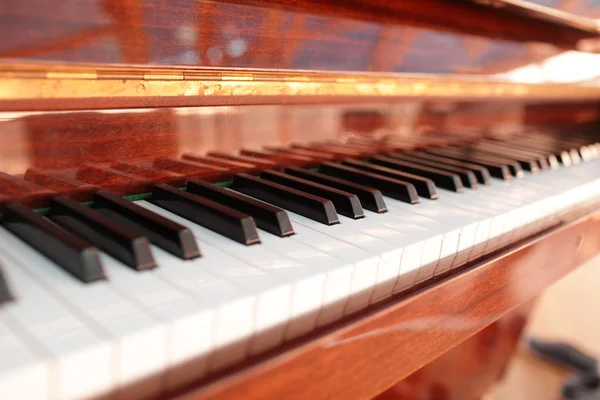 Piano keys — Stock Photo, Image