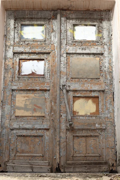 Une partie de la vieille porte en ruine — Photo