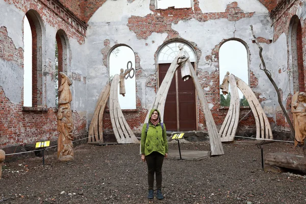 Portret Van Een Vrouw Lutherse Kerk Karelia Lahdenpohja — Stockfoto