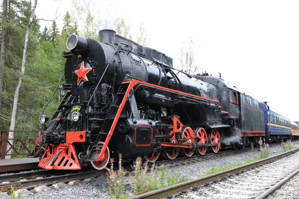 Dettagli Della Locomotiva Del Motore Antico Alla Stazione Ferroviaria — Foto Stock