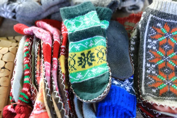 View Handmade Wool Mittens Outdoor Market — Stock Photo, Image
