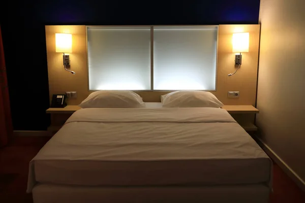 Interior Bedroom Hotel Night — Stock Photo, Image
