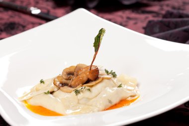 Mantarlı Ravioli
