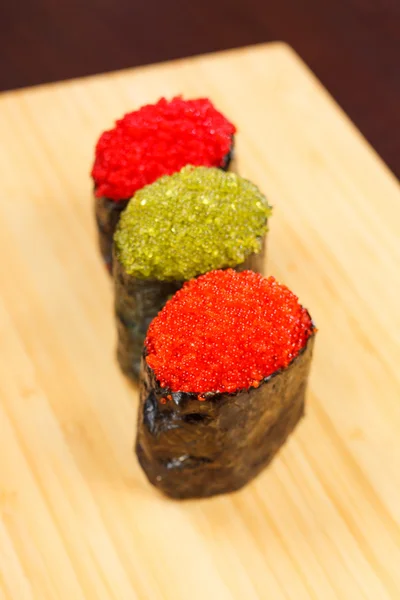 Sushi con caviale — Foto Stock