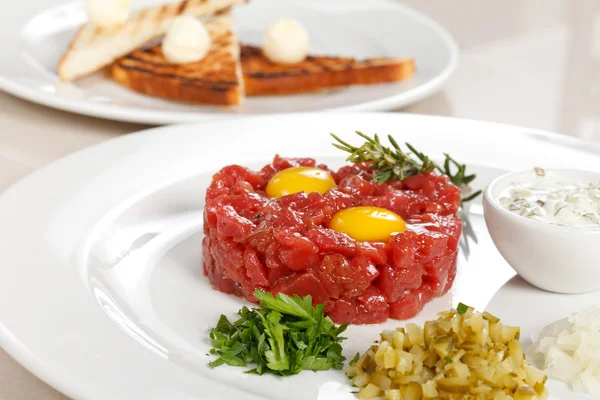 Tasty tartare — Stock Photo, Image