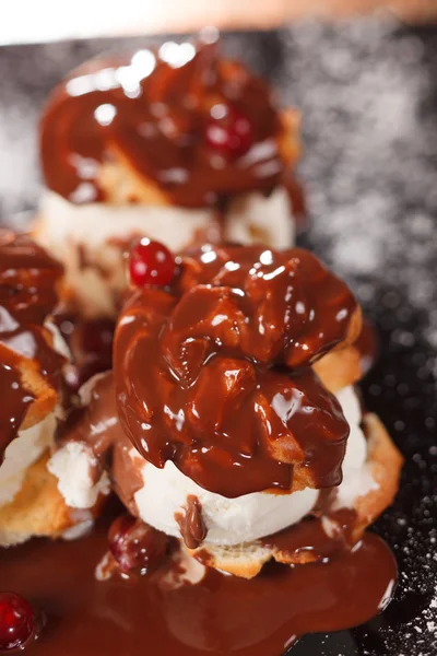 Profiteroles with ice cream — Stock Photo, Image