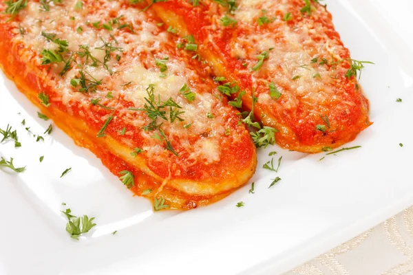 Aubergines with parmesan cheese — Stock Photo, Image