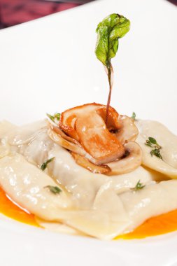 Mantarlı Ravioli