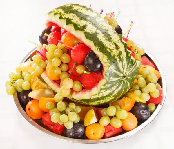 Ensalada de frutas en sandía — Foto de Stock
