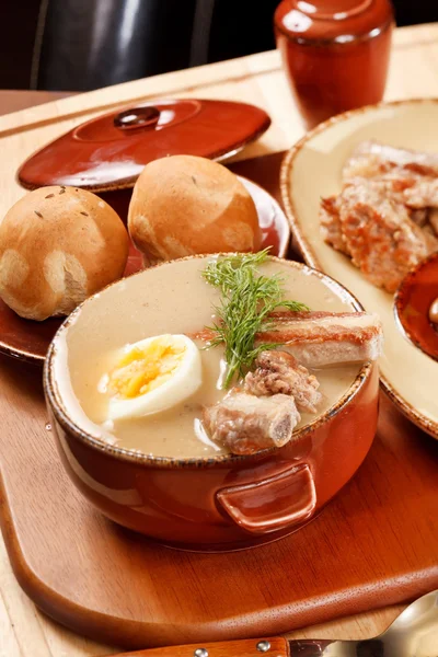 Традиційний суп з ребрами — стокове фото
