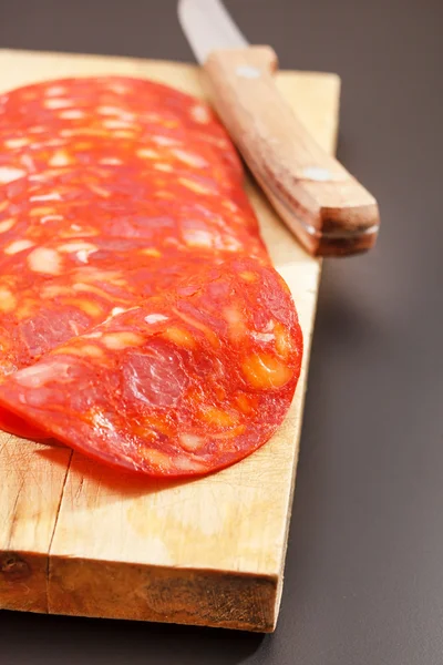Roter spanischer Chorizo — Stockfoto