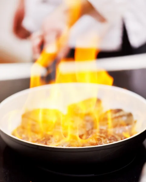 Pot with fire — Stock Photo, Image