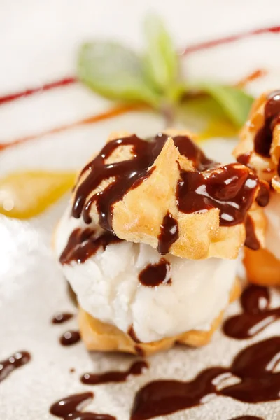 Profiteroles with ice cream — Stock Photo, Image