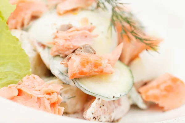 Salad with salmon — Stock Photo, Image