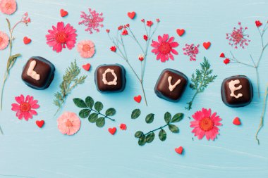 Çikolata Sevgililer günü hediyesi