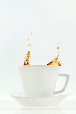 kupa kahve taç splash