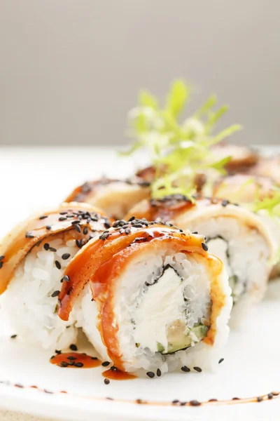 Leckeres Sushi — Stockfoto