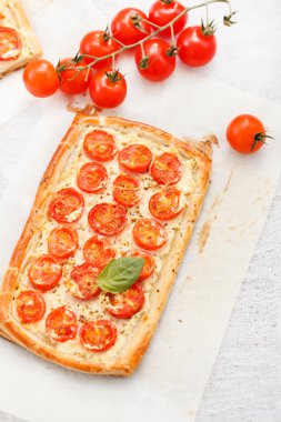 domates ve ricotta kiş